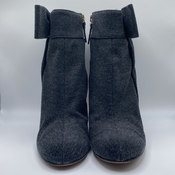 KATE SPADE WOMEN’S BOW FABRIC ANKLE HEEL BOOTIES GRAY SZ 7 - Picture 3 of 12